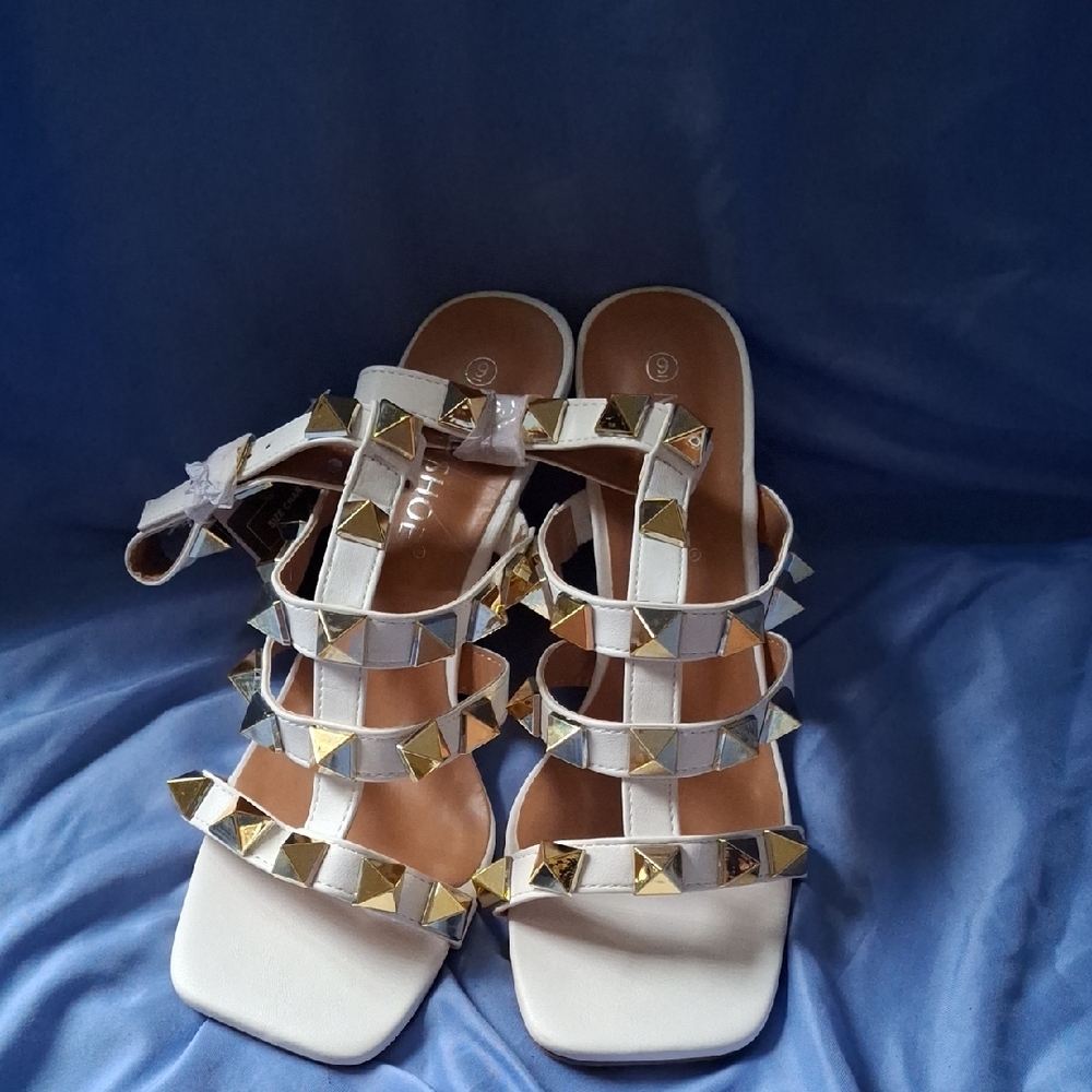 Elegant White Sandals with Gold Accents